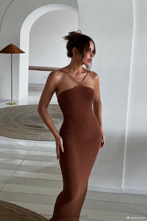 Meshki Asymmetrisches, gerades Maxi-Neckholder-Strickkleid von Ariana Ton Kleidung 060V727