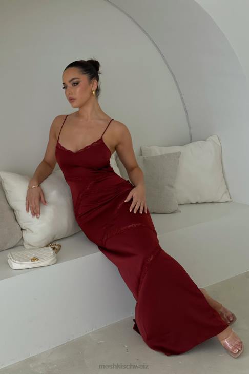 Meshki Prue-Maxikleid aus gespleißter Spitze Kirschschokolade Kleidung 060V508