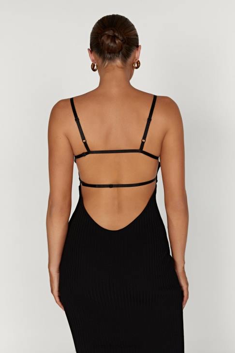 Meshki Avalon rückenfreies Strick-Midikleid Schwarz Kleidung 060V417